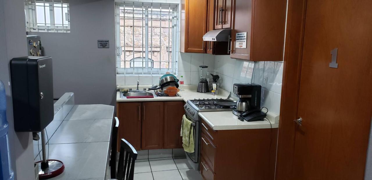 El Suburbio - Morelos Sur Morelia Exterior photo